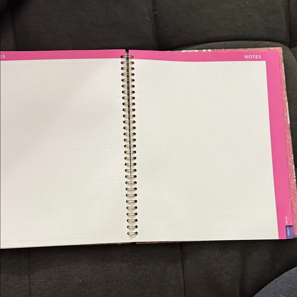 Clementine Floral 8.5 x 11” 2026 Planner